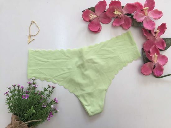 Imagen de Victoria's Secret  Panty No-Show Tanga Verde Limón L
